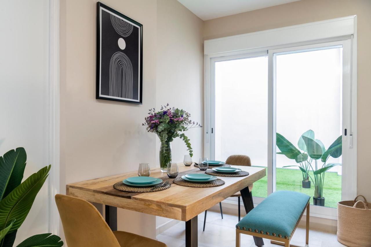 Rivero Suite Apartments เซบีญา ภายนอก รูปภาพ