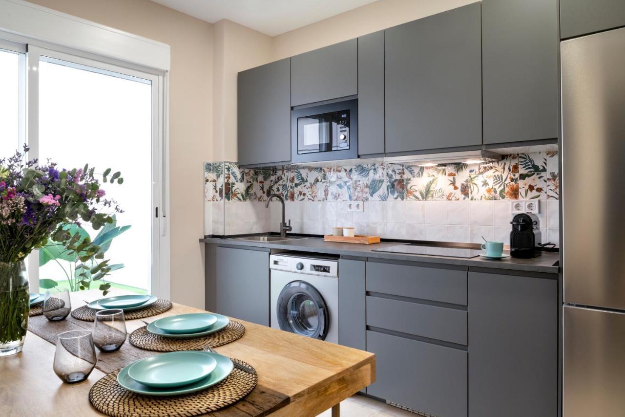 Rivero Suite Apartments เซบีญา ภายนอก รูปภาพ