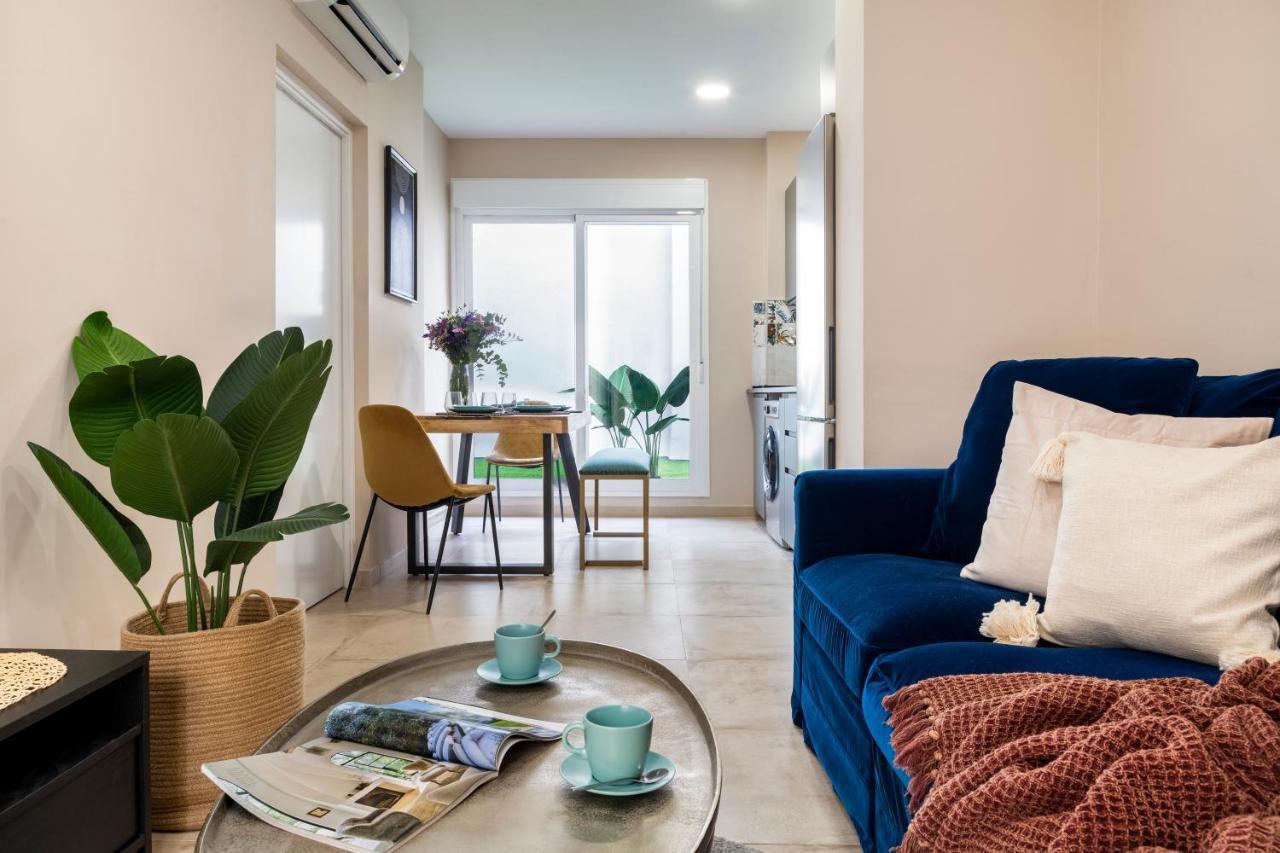 Rivero Suite Apartments เซบีญา ภายนอก รูปภาพ